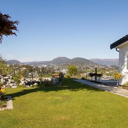 Hammarslandbakken Jaktstuga